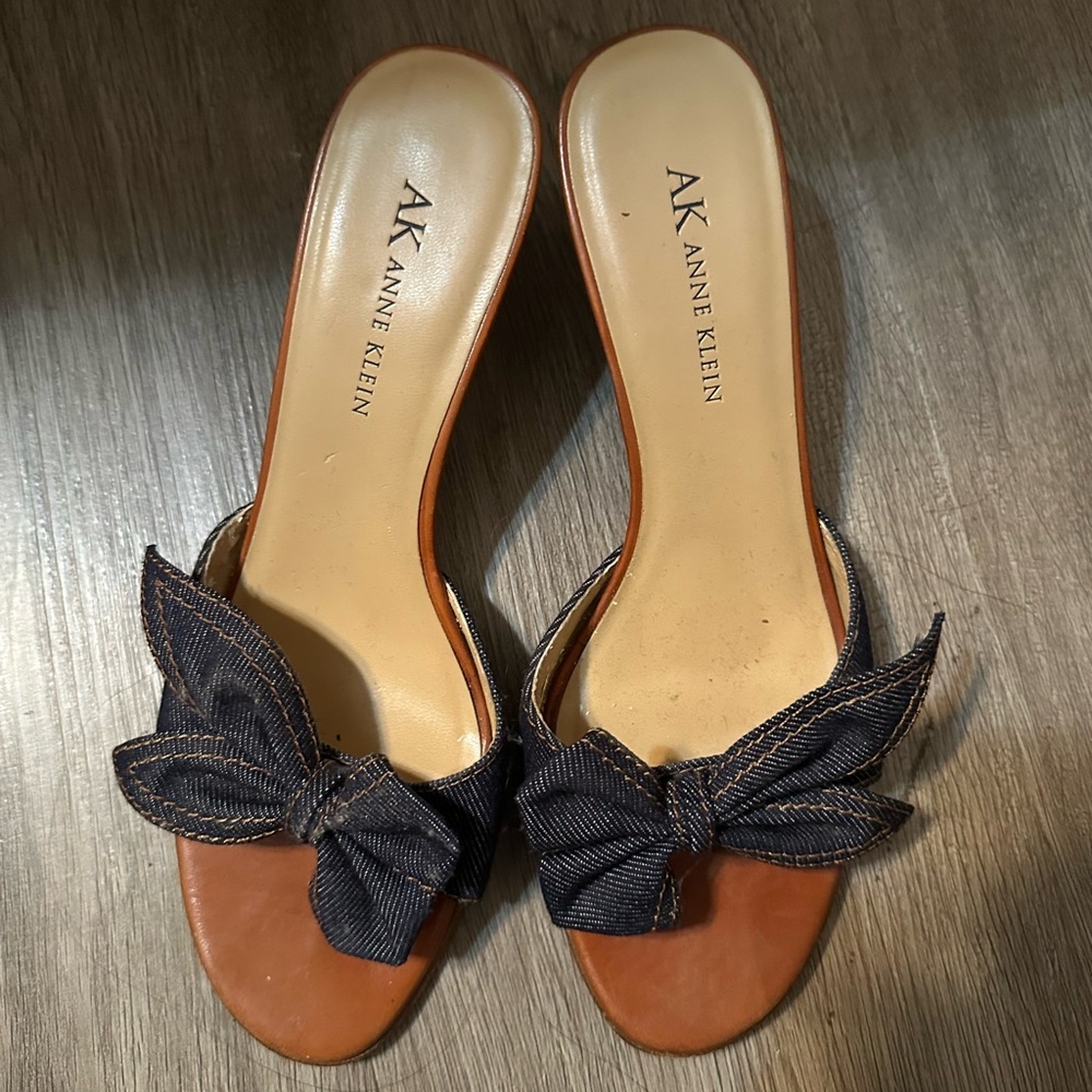 Anne Klein